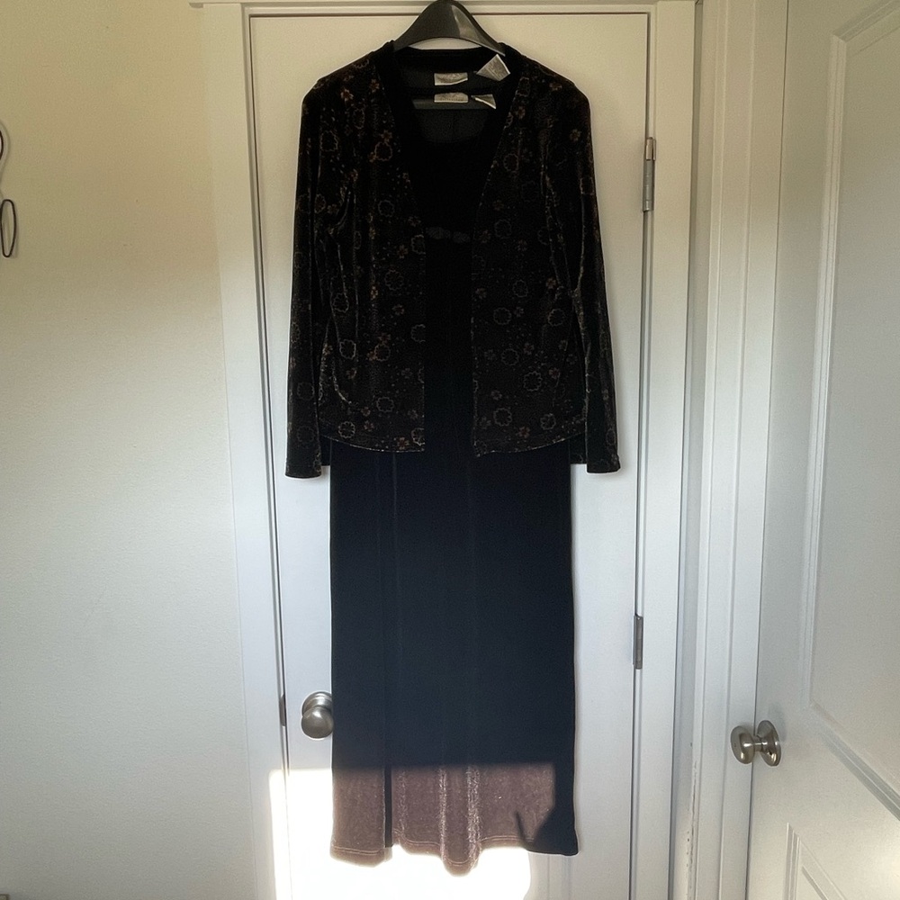 VTG Black Velvet Long Dress & Blazer Set